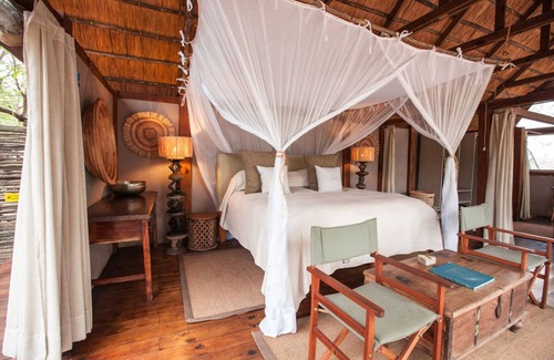 Simonga Cabin | Sindabezi Island Camp
