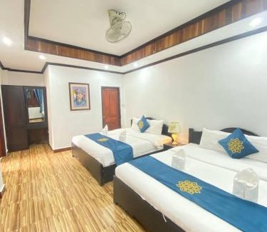 Luang Prabang Bed & Breakfast | Singharat Boutique House