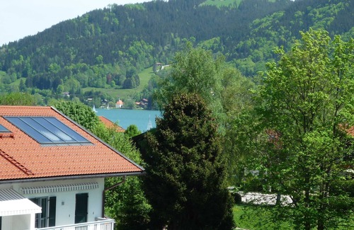Bad Wiessee Apartment | Single apartment no. 9, 2nd floor, east-facing balcony - Gästehaus Johanna