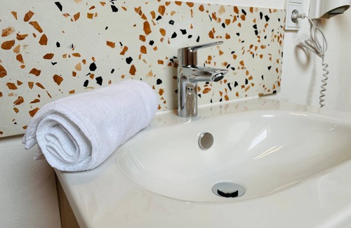 Schattwald Bed & Breakfast | Single room - Holl Guest House