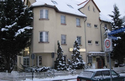Ortslage Trotha House | Single room - Pension, Café & Restaurant Am Krähenberg