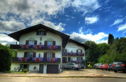 Bad Wiessee Bed & Breakfast | Single room shower/WC without balcony - Gästehaus Meran