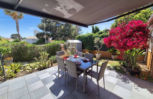 Tamaris House | Single storey house with 2 bedrooms, air conditioning, internet.beaches and shops nearby