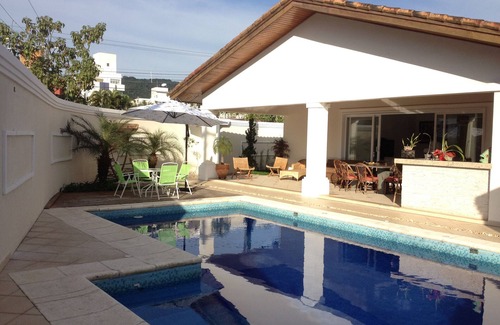 Jardim Virginia House | SINGLE STOREY HOUSE - COMFORT AND LEISURE - ENSEADA - GUARUJÁ -