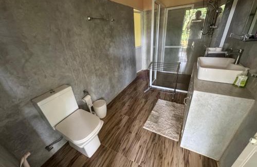 Kalawana Ski Chalet | Sinharaja River Lodge