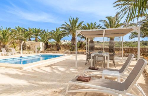 Xaghra Villa | Sinjura Holiday Home