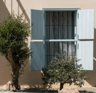 Dherynia Hotel | Siogkas Inn