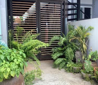 Makham Tia House | Siri Guesthouse @ Surat Thani