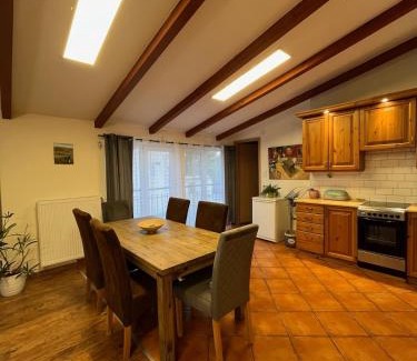 Esztergom Apartment | Sisi apartman