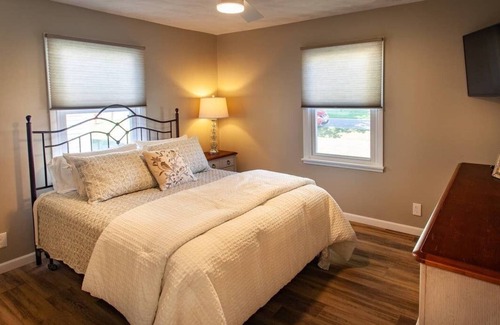 Arthur Cottage | Sisters Cottage in the heart of Amish country