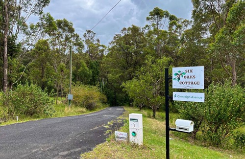 Mulgoa Cottage | “Six Oaks” Wilderness Retreat