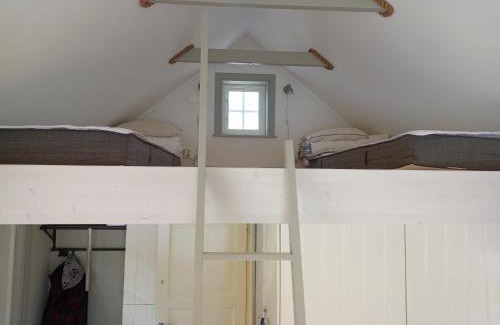 Floby House | Sjögårdens gästhus med sovloft