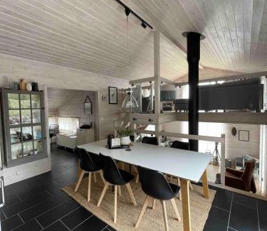 Eigersund kommune House | Sjønær hytte i Egersund