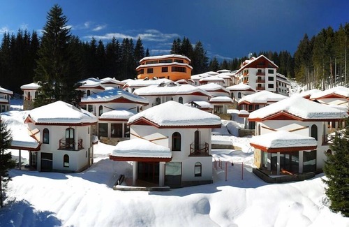 Pamporovo Ski Chalet | Ski Chalet at Pamporovo Village. Reduced monthly and weekly rates. 2 bed/2 bath