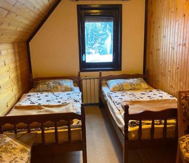 Kasidoli House | Ski kuća Boki