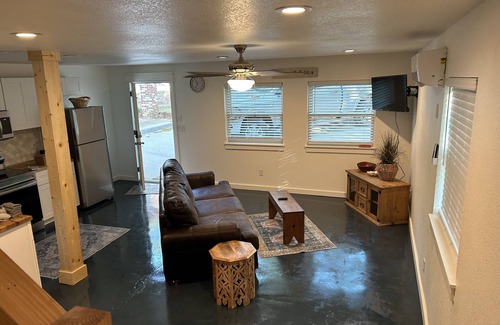 Sperry House | Skiatook Lake Guest House