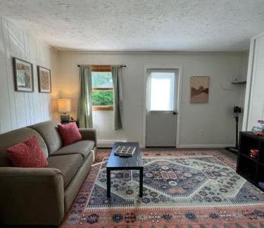 Bessemer House | Skiing in Style at Powderhorn Mountain