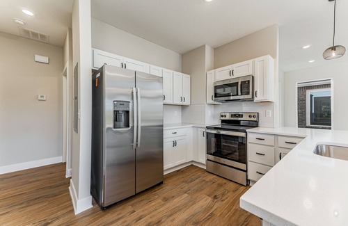 Wichita House | Skip the hotels! Brand new construction home. Grill out on our back patio!