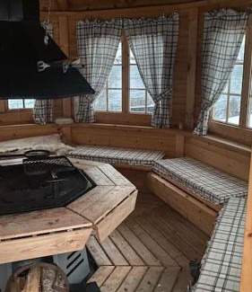 Kvaloya House | Skogstad Ferie og fritid