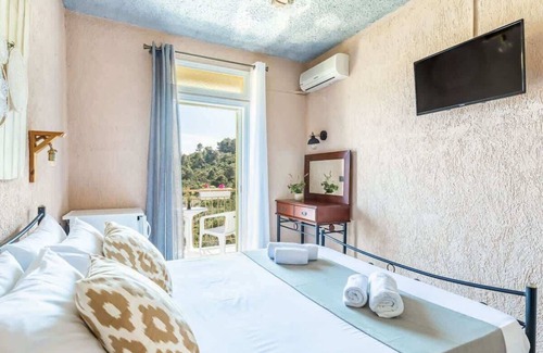 Stafylos Hotel | Skopelos Seaview Suite - Estia Summer Nest