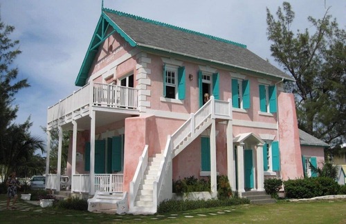 Governor's Harbour Villa | Sky Beach Club Villa Waterfall 1 4 Bedroom Villa