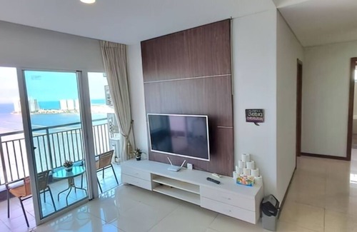 Pluit Apartment | Sky Heaven Greenbay in North Jakarta