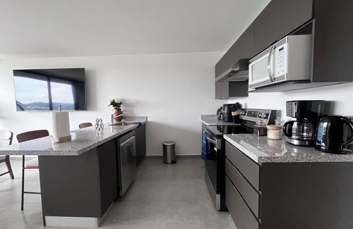 San Salvador Apartment | Sky High Living in San Benito