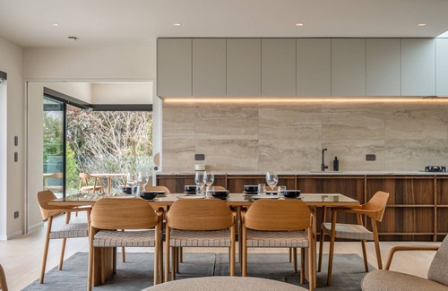 Britannia Heights House | Sky High Retreat a hidden gem that offers everything you can ask for