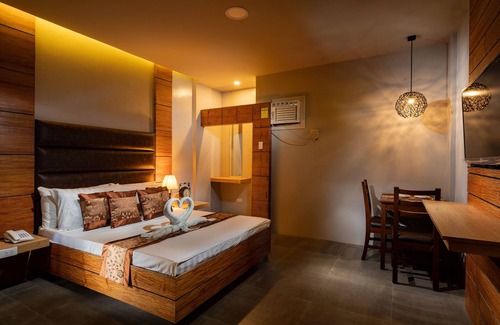 Bacolor Hotel | Sky Hotel Pampanga