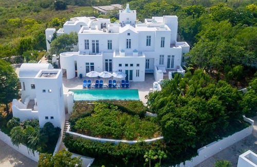 Long Bay Village Villa | Sky in Long Bay by Personal Villas - Fabulous and Well Equipped House