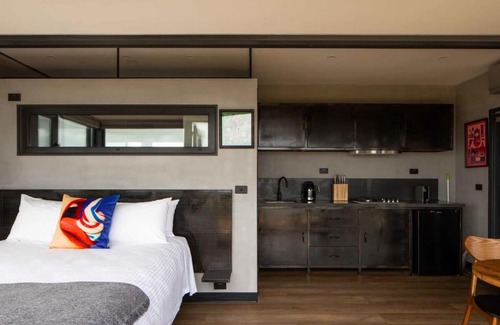 Cape Otway House | SKY SHIP 2 Luxury Off-Grid Eco Accommodation