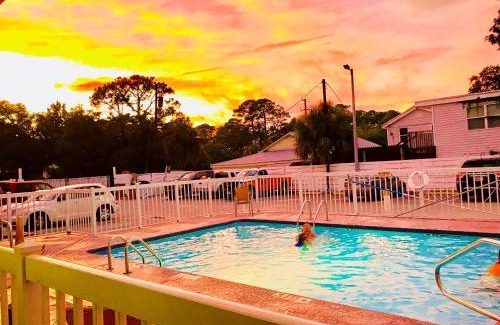 Savannah Beach Hotel | Sky Suites