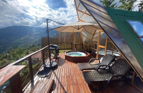 Girardota Ski Chalet | Sky View Glamping