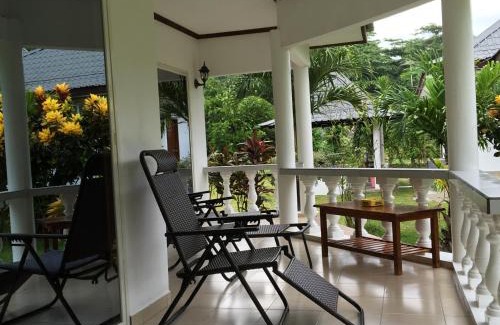 Praslin Island House | Skyblue Guesthouse - Self Catering