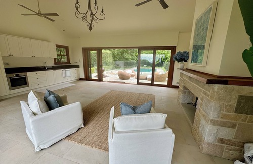 Exeter House | Skyfall - Country estate, a family and entertaining paradise.