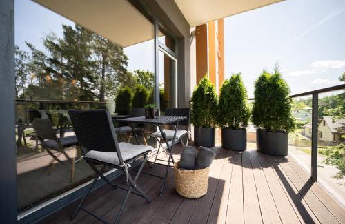 Jurmala Apartment | SkyGarden Studio - Private Terrace and View in Quiet Jūrmala