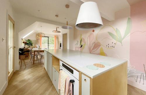 Gumley Resort | Skylark Lodge