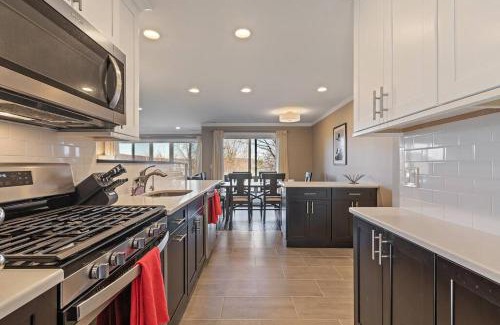 Vernon Apartment | Skylift Lodge - Luxury Mountain Creek family condo