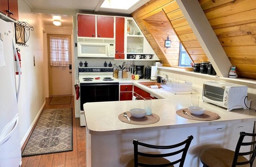 Heber Cabin | Skyline Chalet | Pet-friendly, Nearby Lakes