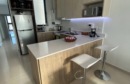 Lomas de Zamora Apartment | Skyline Semi-flat Elegant and luxurious, Las Lomitas. Exceptional view!