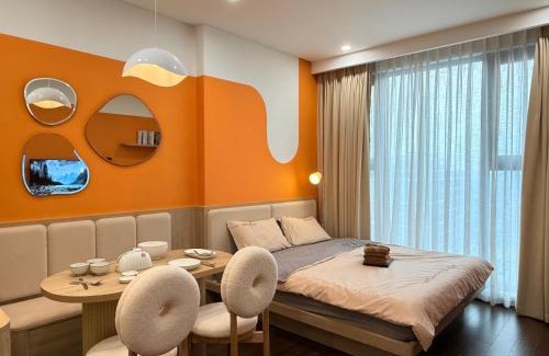 Van Mieu Apartment | SKYLINE SERENITY APARTMENT - Free Rooftop Pool & Private Fitness, Masteri B Vinhomes Smart Ha Noi - Mochie Homestay