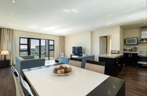 Century City Apartment | Skyline Serenity - Knightsbridge