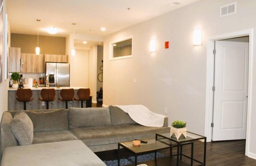 Midtown - Westport Apartment | Skyline View Top Floor Loft, King & Queen Bedroom