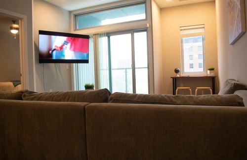 Midtown - Westport Apartment | Skyline View Top Floor Loft, King & Queen Bedroom
