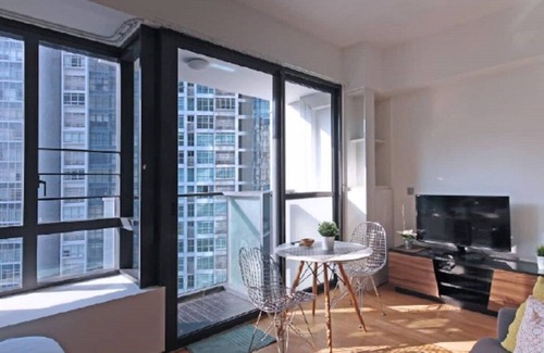 Tanjong Pagar Apartment | SKYLINE VIEWS FROM LUSH 1-BR, TANJONG PAGAR