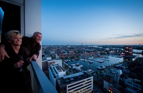 De Kaaien House | SkyNooz