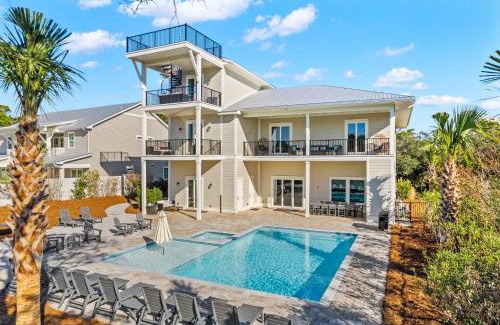 Gulf Pines House | Skys Oasis by Travel Life Vacations