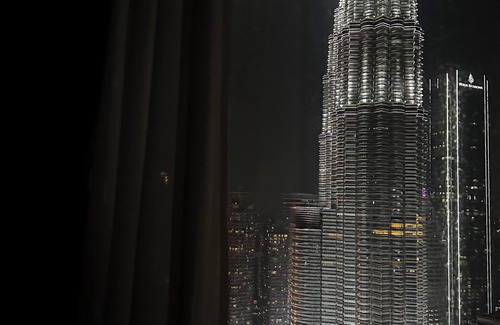 Kuala Lumpur City Centre Apartment | Skysuites KLCC view