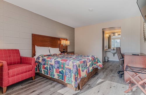 Burlington Hotel | Skyview Inn