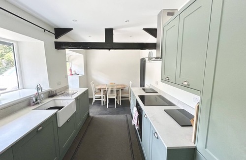 Coniston Cottage | Sleep 6, 3 bedroom Lake District Cottage, close to village, lake and beautiful walks
